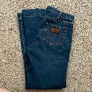 Wrangler High Rise Trouser